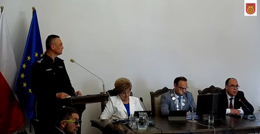 Czy cudzoziemcy popełniają więcej wykroczeń i przestępstw? Komendant policji odpowiada