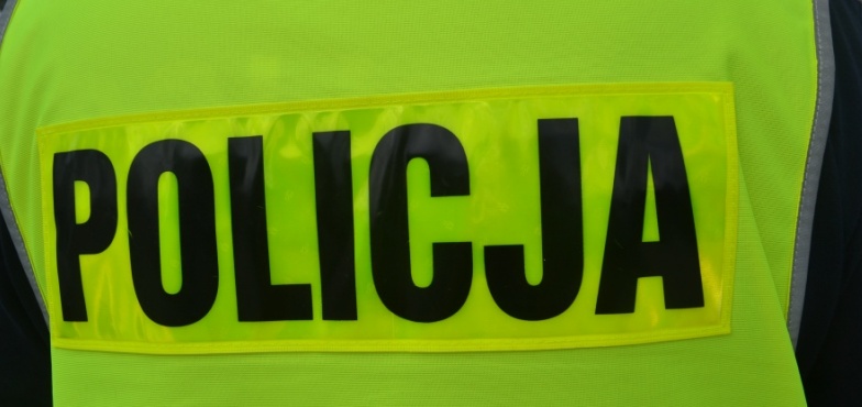 Pędzili w terenie zabudowanym. Stracili prawa jazdy za przekroczenie prędkości 