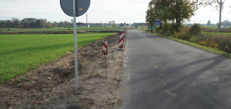 Rozpoczęła się budowa ścieżki rowerowej. Finansuje ją gmina na pół z powiatem 