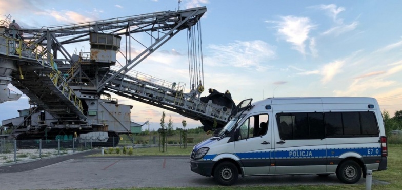 Policjanci gotowi na „akcję obywatelskiego nieposłuszeństwa”. Do Konina zjechały posiłki