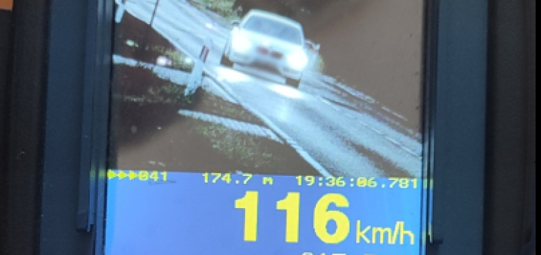 19-latek w BMW. Przekroczył prędkość o 66 km/h