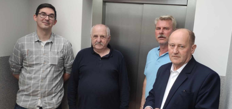 Winda dla niepełnosprawnych w urzędzie