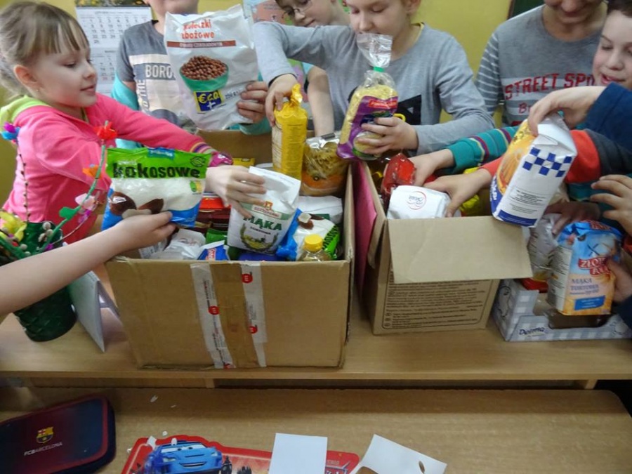 Trwa Świąteczna Zbiórka Żywności w szkołach. Przed Wielkanocą dary trafią do potrzebujących  