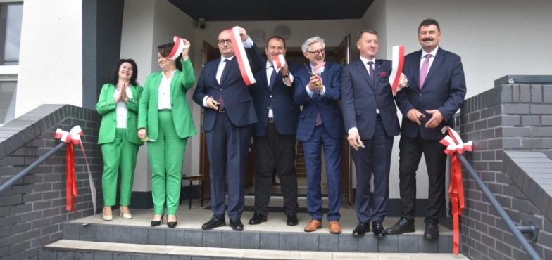Spełniły się marzenia uczniów. Szkoła wypiękniała po gruntownym remoncie