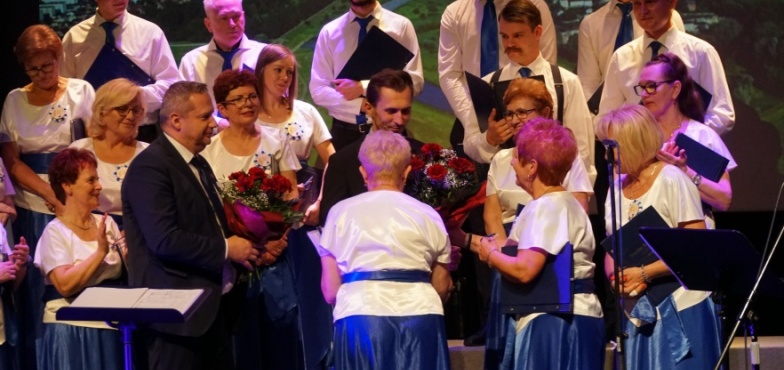 Śpiewająco świętowali 120. urodziny!