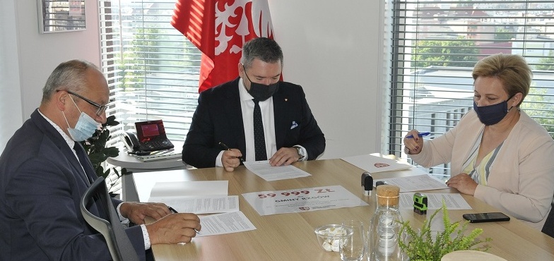 Przy szkole powstanie bieżnia lekkoatletyczna. To pierwszy taki obiekt w gminie