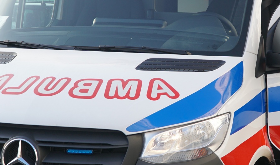 Potrącił kobietę na pasach. 61-latka trafiła do szpitala