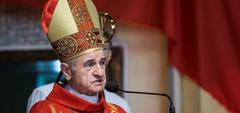Był w szpitalu, ale już jest w domu. Biskup Gębicki zakażony koronawirusem 