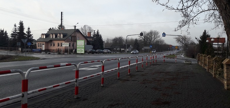 Potrzebna sygnalizacja w niebezpiecznym miejscu. Radny napisał do zarządcy