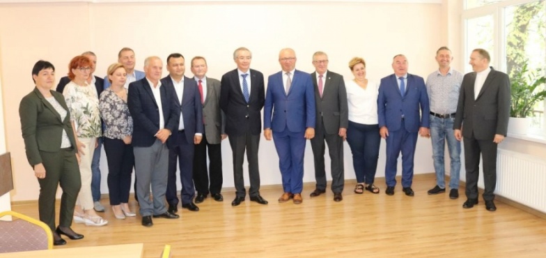 Goście z Kazachstanu i Uzbekistanu w gminie Rzgów. Będzie współpraca gospodarcza?