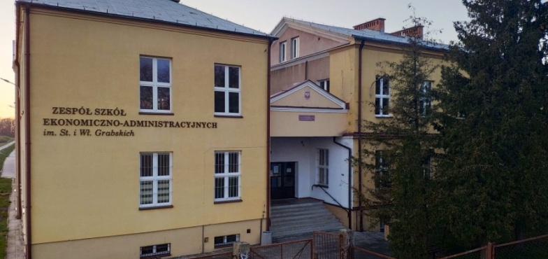 Nagroda za działania proekologiczne. Praca kolskiego ZSEA doceniona w województwie
