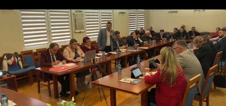 Spółka ma nowego prezesa. Dzisiaj przedstawił się radnym
