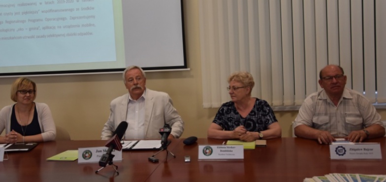 W gospodarce odpadami rzeczy idą źle! MZGOK o bogatych planach inwestycyjnych!