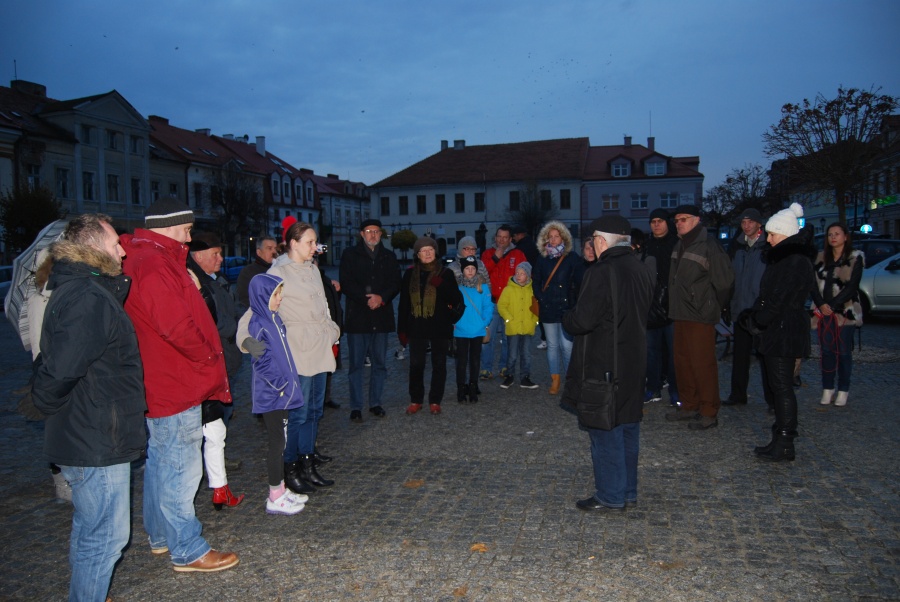 Spacer po mieście z przewodnikiem. Przed 11 listopada spotkanie z historią