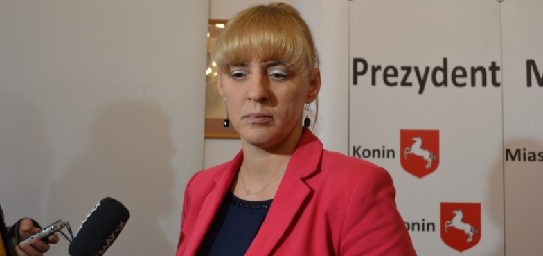 Ludmiła Woźniak na zwolnieniu lekarskim. Decyzję w sprawie odwołania z funkcji otrzyma pocztą