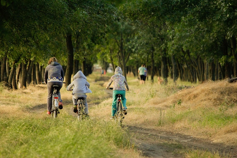 Rozpoczyna się długi weekend. Policja prosi o rozwagę i ostrożność