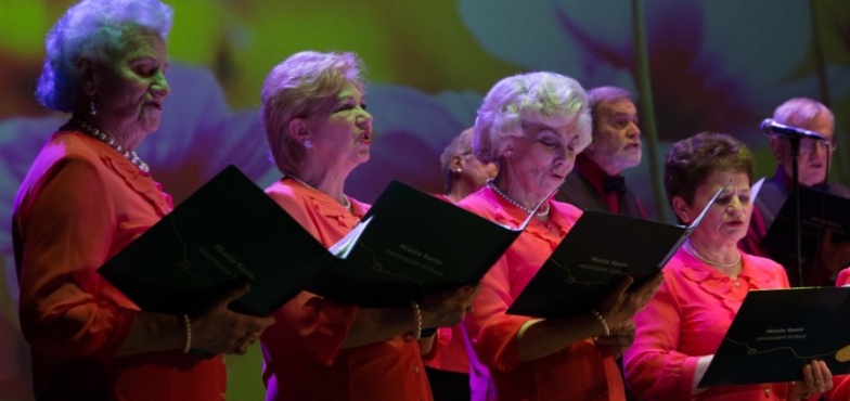 To był już dziesiąty koncert „Seniorzy dla Miasta”. Sala wypełniona po brzegi 