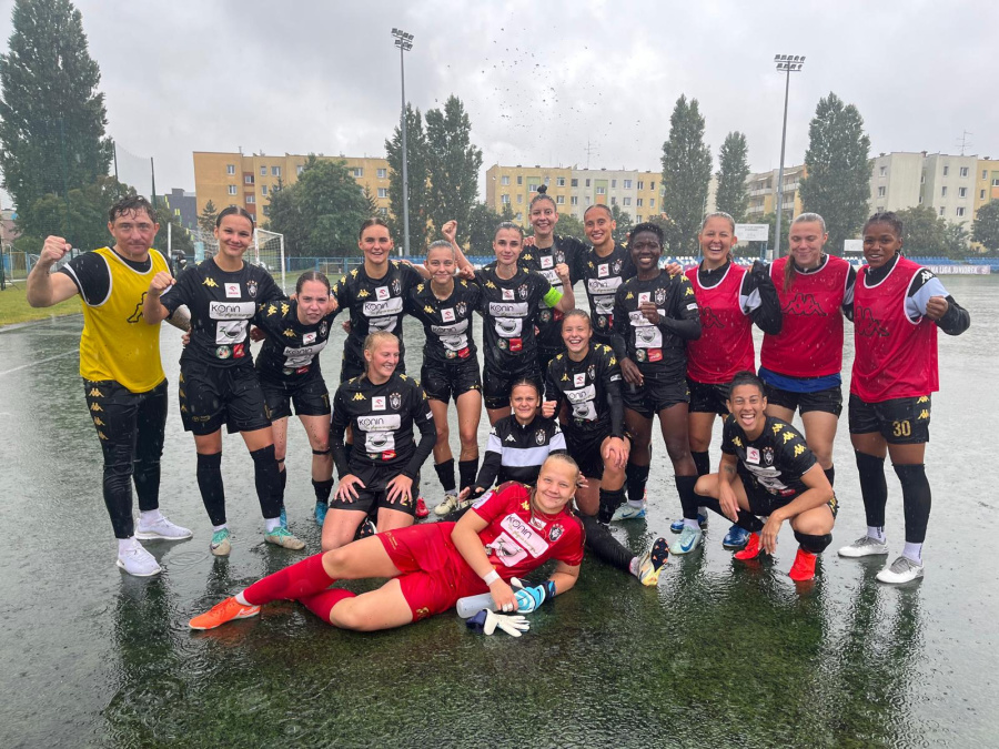 Odwołane i przerwane spotkania z powodu deszczu – flesz sportowy