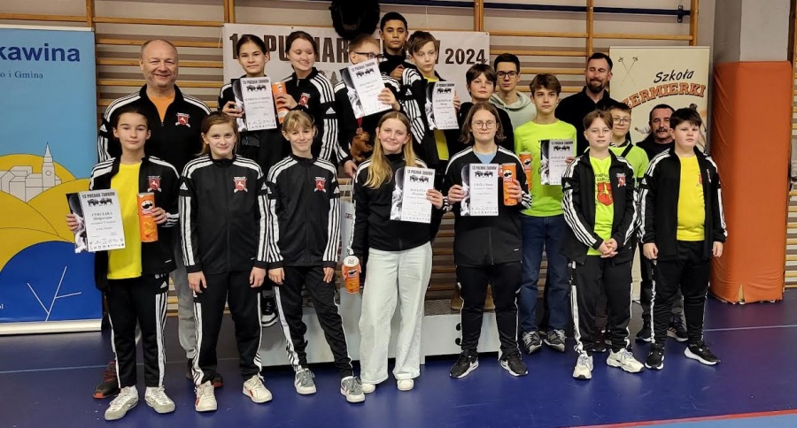 Najmłodsi szermierze z Konina rywalizowali w XIII Pucharze Żubrów