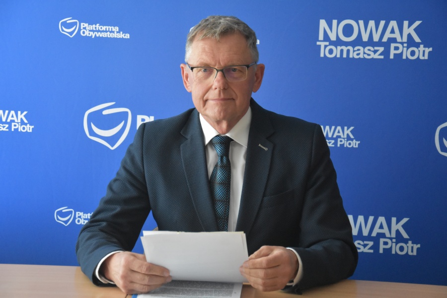 Tomasz Nowak odpowiada Ryszardowi Bartosikowi. „Panie pośle, nich pan poda się do dymisji”
