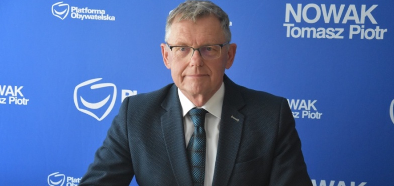 Tomasz Nowak odpowiada Ryszardowi Bartosikowi. „Panie pośle, nich pan poda się do dymisji”