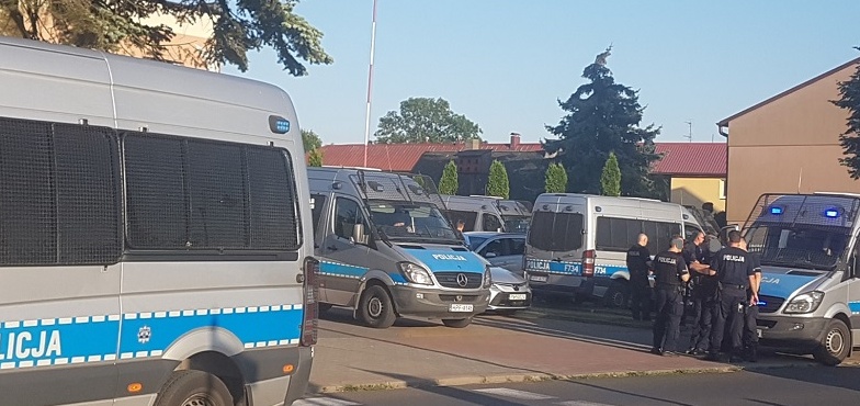 Jutro obywatelska akcja przeciwko działaniu kopalni i elektrowni. Zaroiło się od policji 