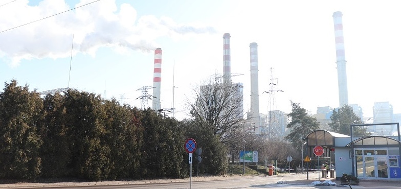 W elektrowni będzie miejsce odizolowania chorych. Kupują łóżka i śpiwory