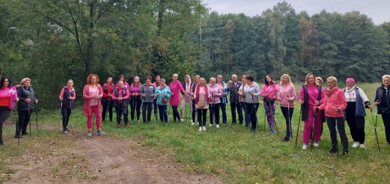 „Różowy październik”, czyli potrzebne akcje. Sama świadomość nie wystarczy