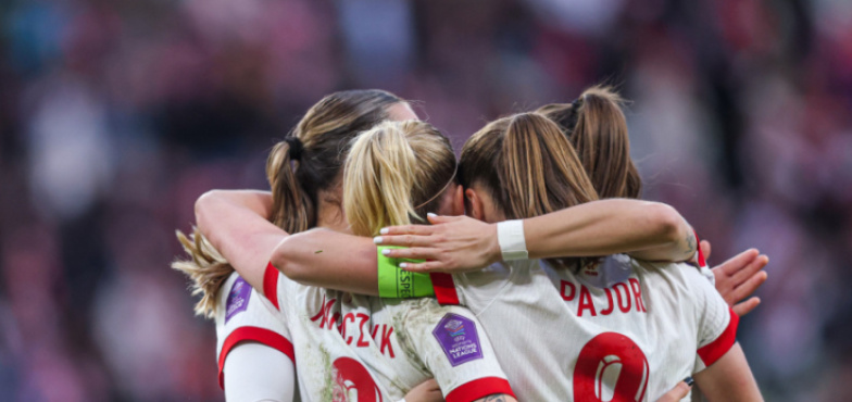 Reprezentacja Polski kobiet z wychowankami Medyka Konin w składzie rozpoczyna dzisiaj Euro. Na początek zmierzą się z Niemkami