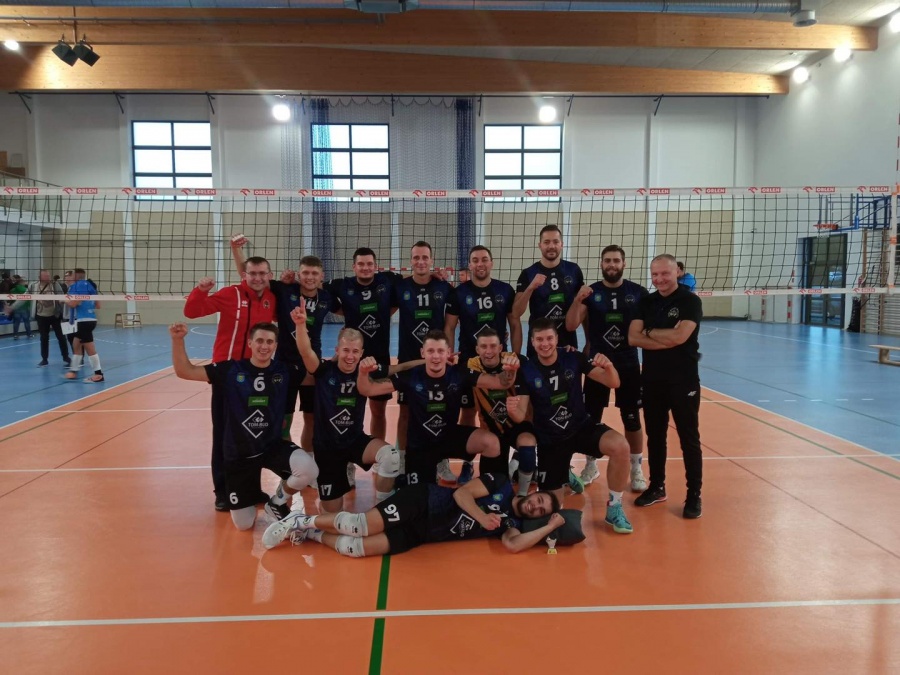 Udany weekend siatkarzy z regionu