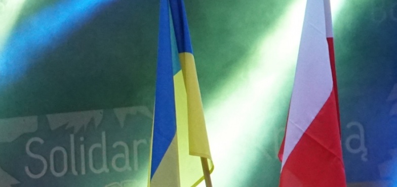 W rocznicę wybuchu wojny. Ułożą serce z flagami Polski i Ukrainy