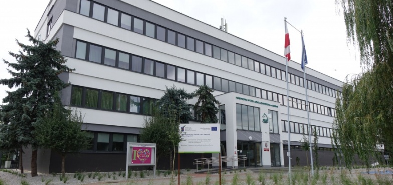 PWSZ likwiduje trzy kierunki. Na jakie studia nie ma chętnych?