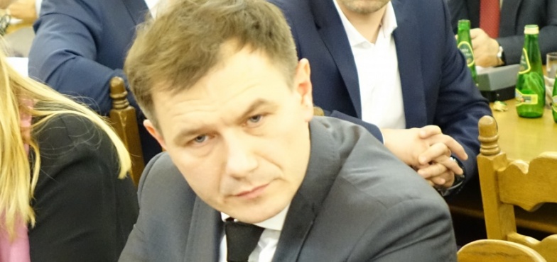 Adam Kłapszta już nie jest pełniącym obowiązki. Formalnie został prezesem elektrowni