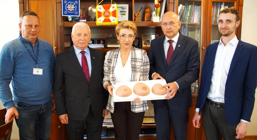 W powiecie słupeckim będą promować samobadanie piersi