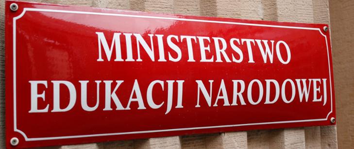 „Będą wyciągnięte konsekwencje”. Ministerstwo grozi nauczycielom i dyrektorom