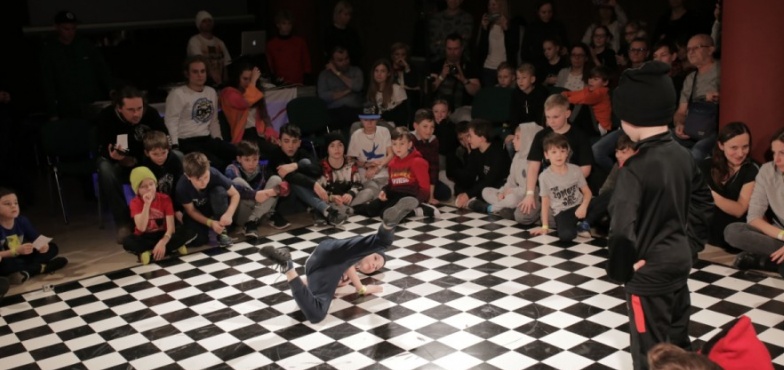 Bitwy Bboyów i rapowy koncert – 5. edycja BAS JAM za nami 