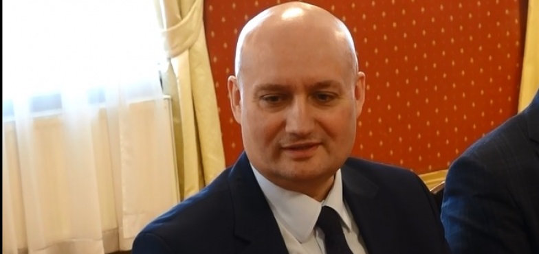 Wojewoda w sprawie nielegalnych odpadów. „Uważam, że trzeba jej nadać szybszy obrót”