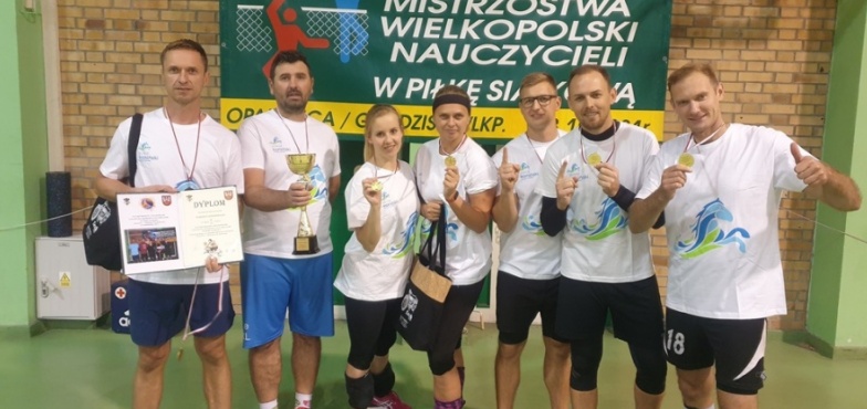 Nauczyciele z powiatu konińskiego najlepszymi siatkarzami w Wielkopolsce. Zajęli pierwsze miejsce