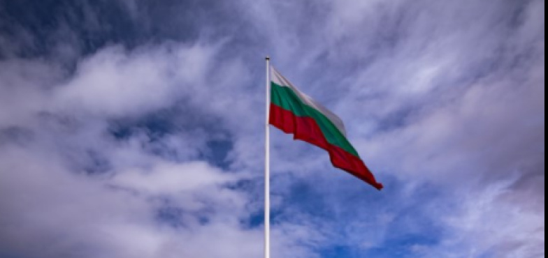 Jaką agencję nieruchomości wybrać do transakcji w Bułgarii?