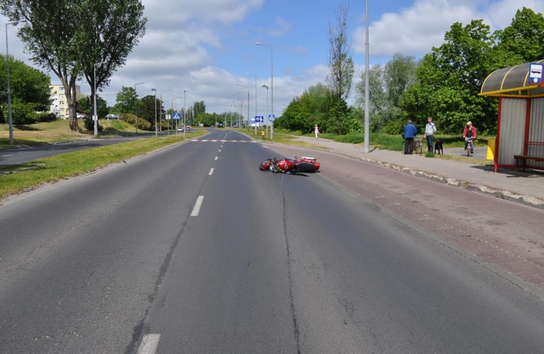 Zginął motocyklista. Przewrócił się podczas jazdy