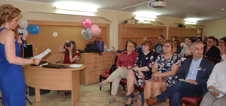 Najpierw napisali, a potem sfilmowali bajki. Przedszkolaki w roli aktorów
