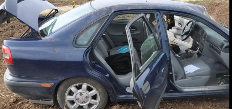 Kierowca pijany, pasażer z narkotykami. Uciekali policji