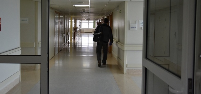 Na ochronę personelu i pacjentów. 20 tysięcy dla szpitala od gminy