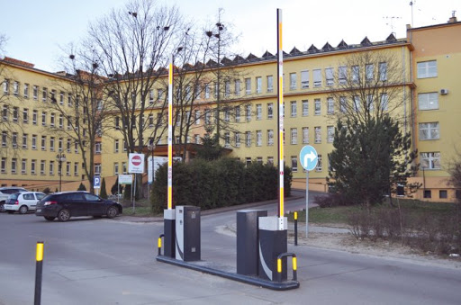 Koronawirus czy „tylko zwykła astma? Turkowianin przewieziony do Poznania 