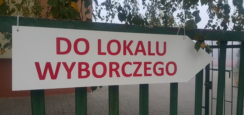 Znamy frekwencję z godziny 17.00. Ile osób odwiedziło lokale wyborcze?