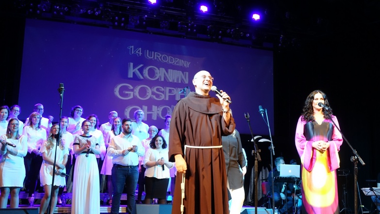 Kayah zaśpiewała na muzycznych urodzinach. Konin Gospel Choir porwał publiczność do tańca