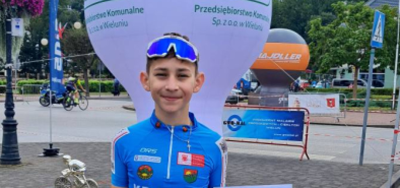 Dwa brązowe medale młodego kolarza, UKS Smecz Konin rywalizował w mistrzostwach Polski – flesz sportowy