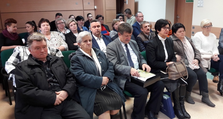 Czekają na remont drogi 40 lat. Czy powiat znajdzie na to pieniądze?