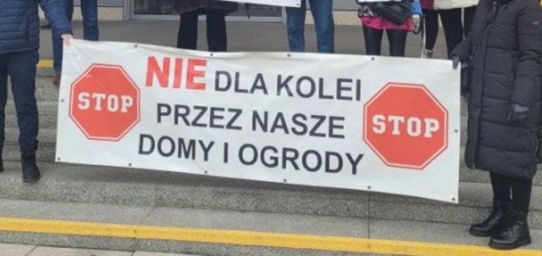 W pierwszy dzień wiosny zablokują drogę krajową w Brzeźnie. Nie chcą pociągów przy swoich domach 