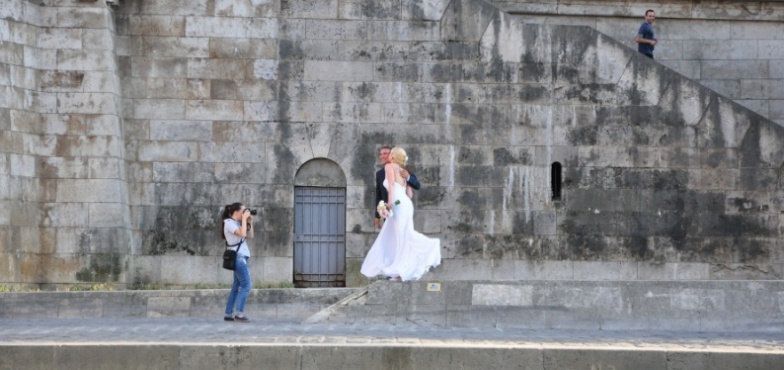 Fotografia ślubna w profesjonalnym wydaniu, czyli jak wybrać fotografa?